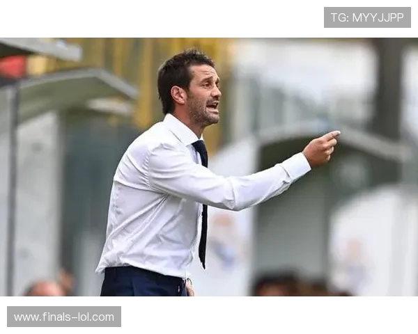 意甲月度最佳奖项公布，齐沃当选最佳教练